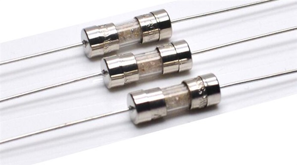 BUSSMANN 保險(xiǎn)絲 C517 大量庫(kù)存 